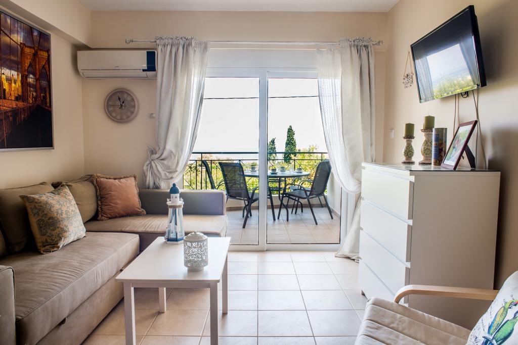 Lovely Apartment Next To The Sea Lygia Korinthias Ligia  Exterior photo